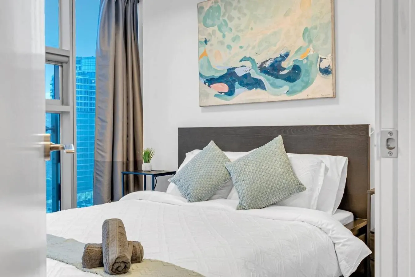טורונטו Sleek 2Bd Condo Near Scotiabank Union Water Mtcc 0*,